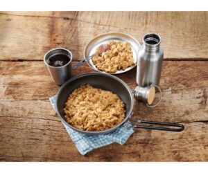 TREK'N EAT Hearty Rice Stew + Beef PS1000+